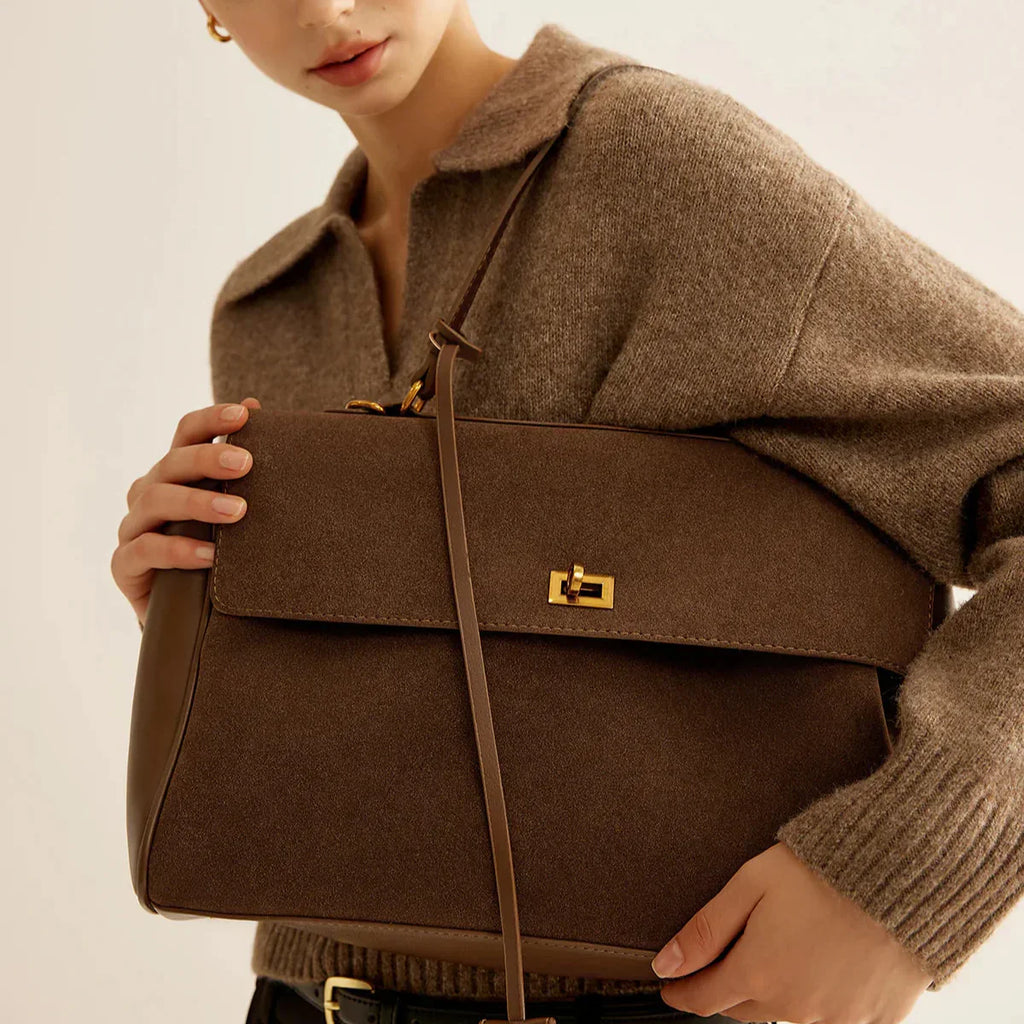Borsa con patta in scamosciato "Elettra Premium"