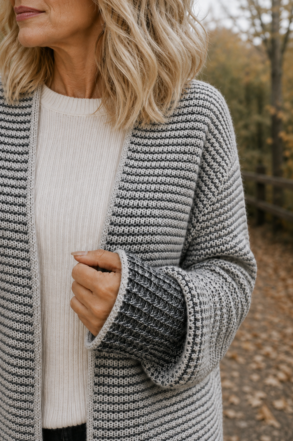 Cardigan lungo aperto in maglia bicolore "Susanna"