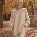 Maglione oversize a pipistrello con orlo asimmetrico "Avelina"