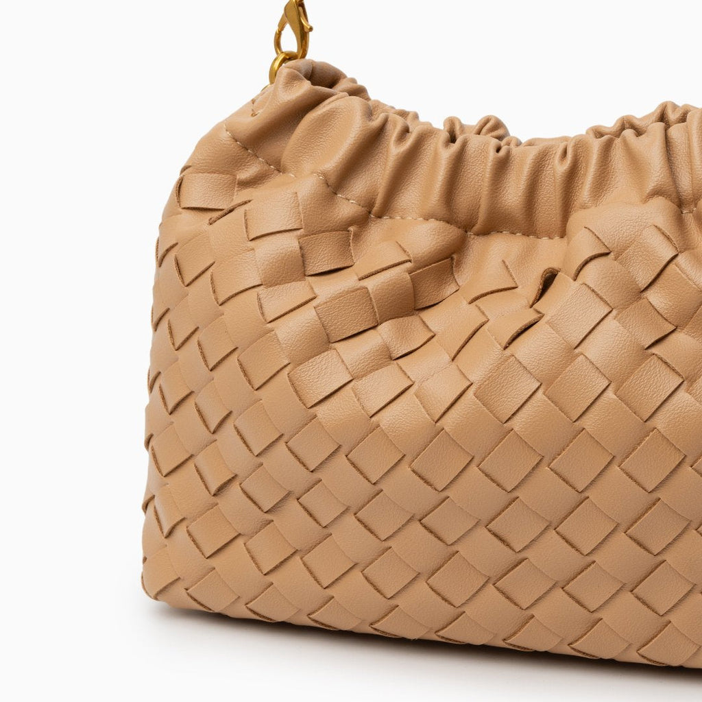 Borsa intrecciata con catena "Serafina"