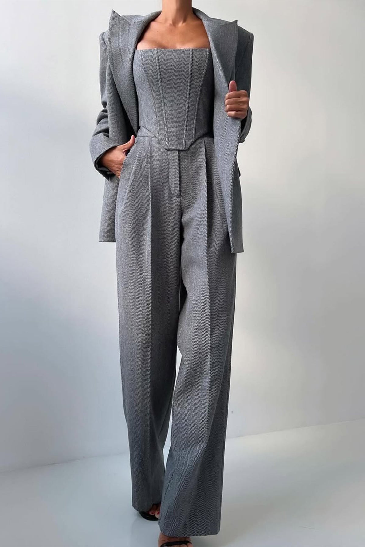 Completo tre pezzi blazer, top corsetto e pantaloni spigati "Elisabetta"