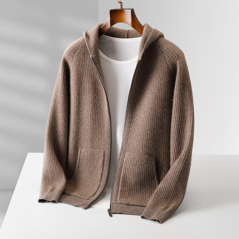 Cardigan con cappuccio e zip in lana merino "Manuela"