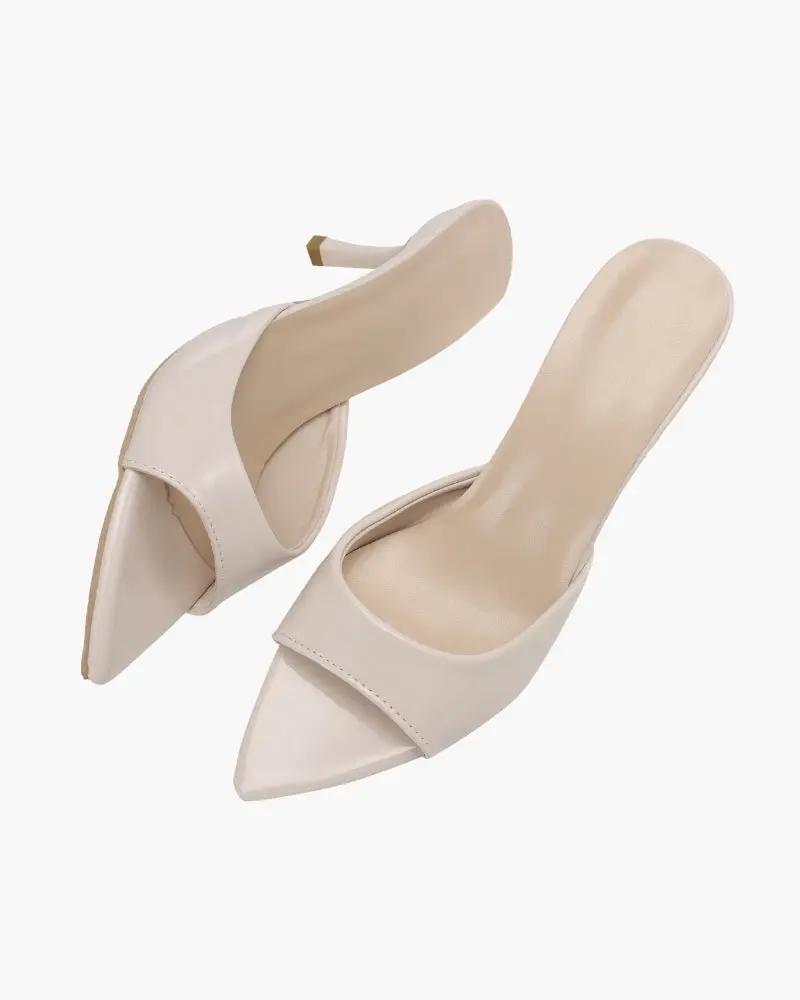 Mules a punta in vernice "Greta"