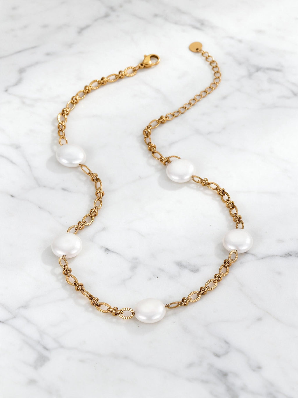 Collana corta con perle e catena fantasia "Louise"