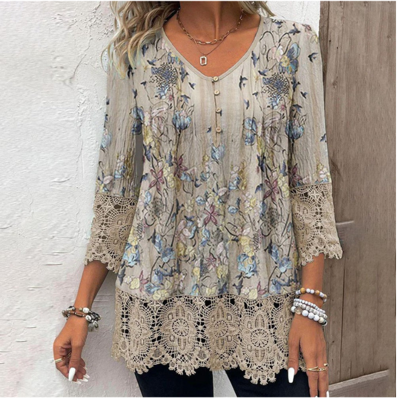 Blusa floreale con pizzo all'uncinetto e maniche a 3/4 "Loredana"